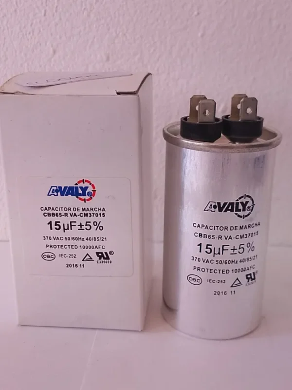 CAPACITOR 15 MF 370V AVALY